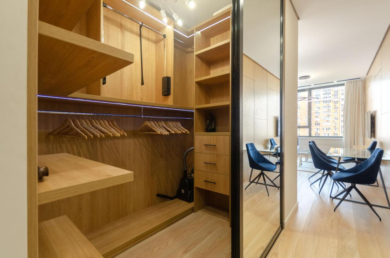 Petrovdom Apartment 77-94-59 In Rc Tetris Hall, Dilova Street 1-2 Kiev Ngoại thất bức ảnh