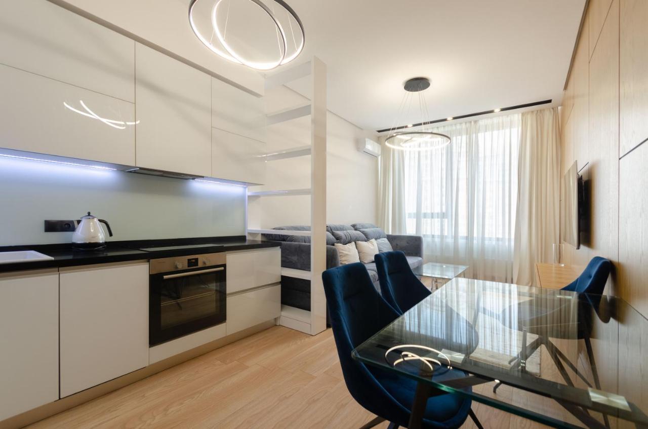 Petrovdom Apartment 77-94-59 In Rc Tetris Hall, Dilova Street 1-2 Kiev Ngoại thất bức ảnh