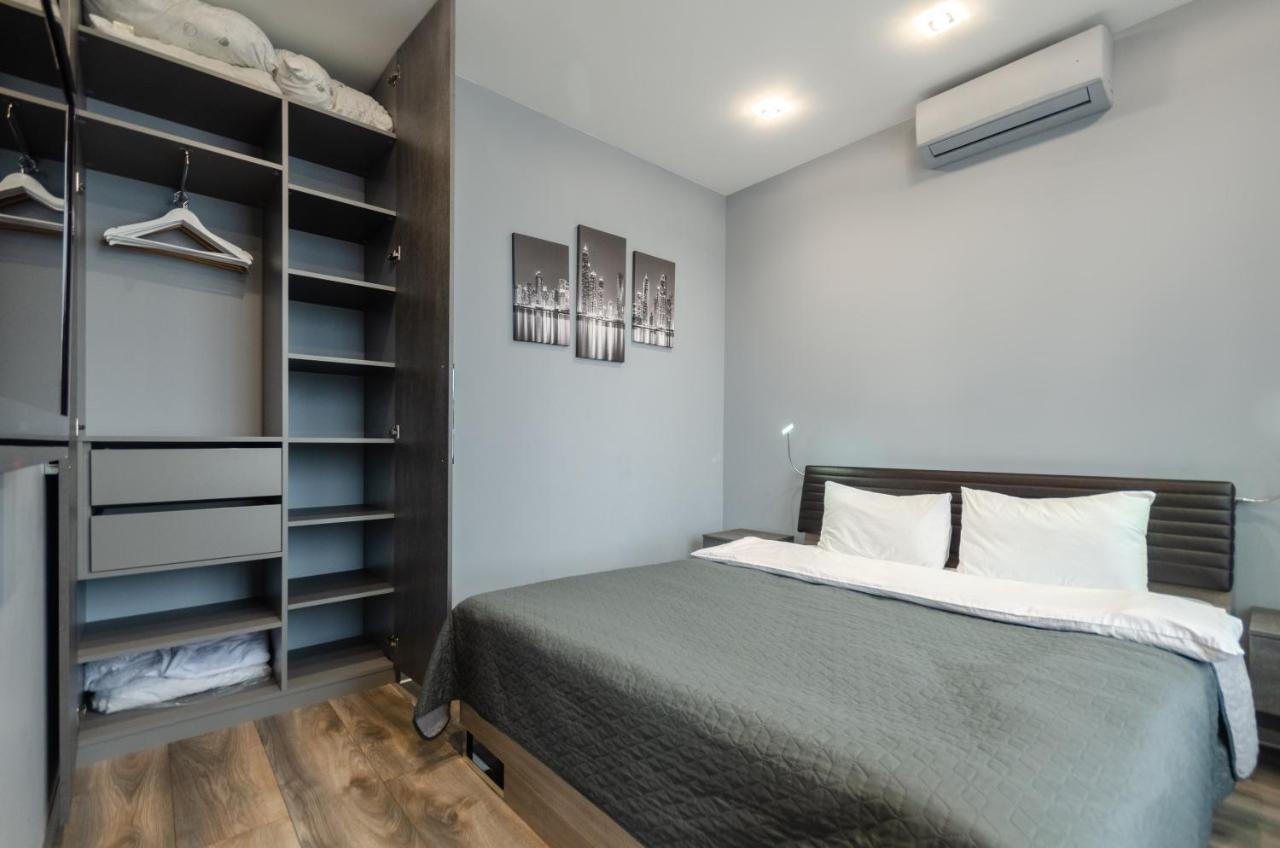 Petrovdom Apartment 77-94-59 In Rc Tetris Hall, Dilova Street 1-2 Kiev Ngoại thất bức ảnh