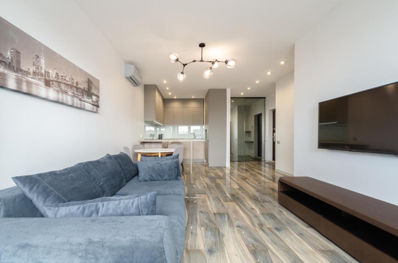Petrovdom Apartment 77-94-59 In Rc Tetris Hall, Dilova Street 1-2 Kiev Ngoại thất bức ảnh
