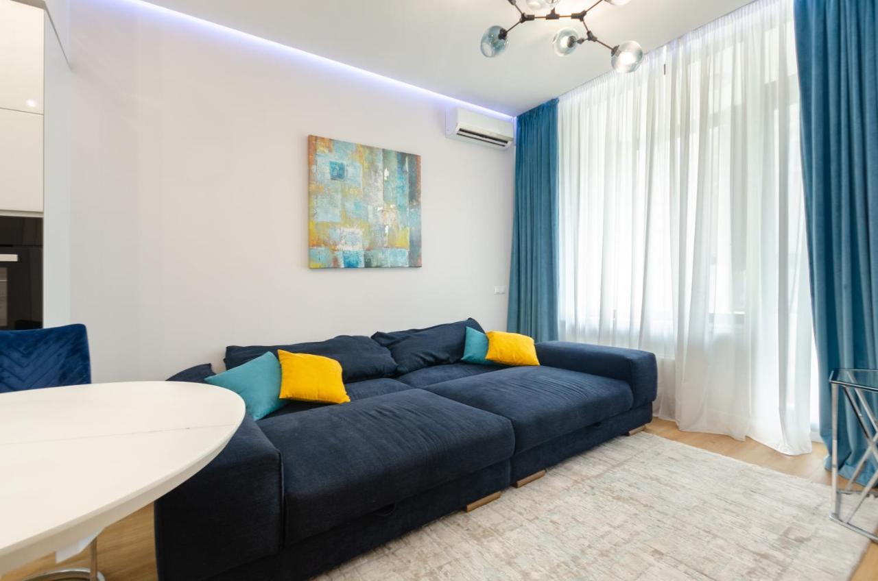 Petrovdom Apartment 77-94-59 In Rc Tetris Hall, Dilova Street 1-2 Kiev Ngoại thất bức ảnh