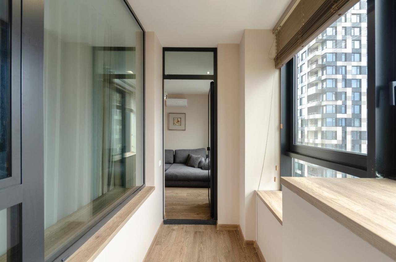 Petrovdom Apartment 77-94-59 In Rc Tetris Hall, Dilova Street 1-2 Kiev Ngoại thất bức ảnh